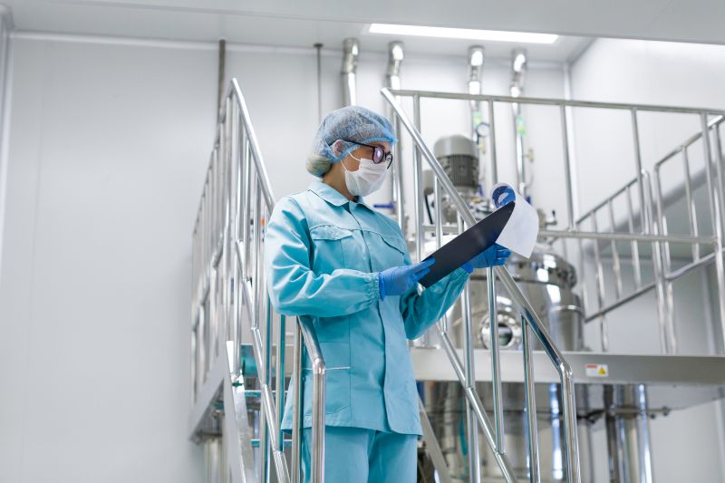 Quần áo tĩnh điện được sử dụng trong nhiều lĩnh vực