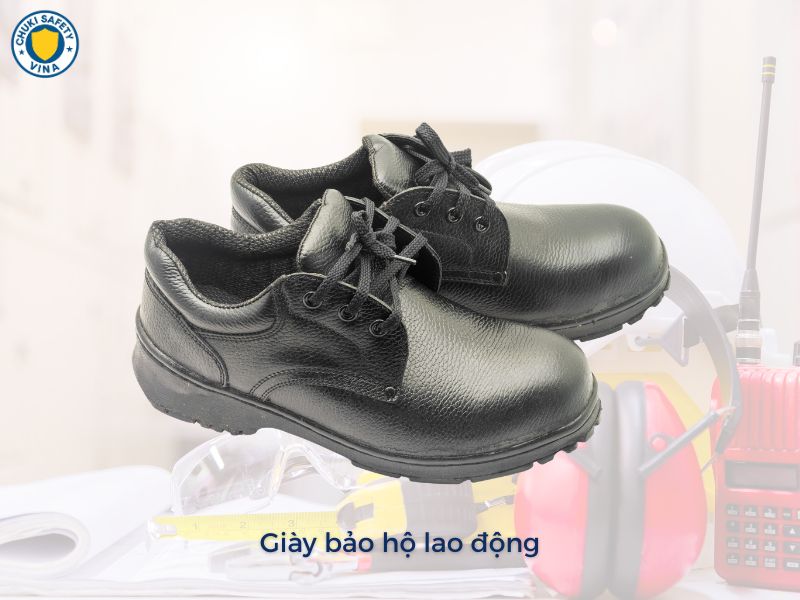 Giày bảo hộ